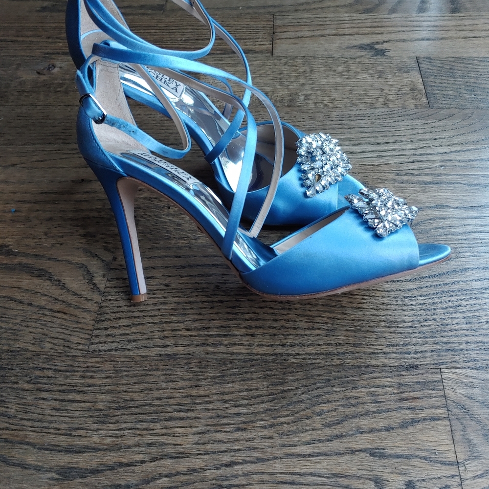 Badgley Mischka blue sandals high heel jeweled